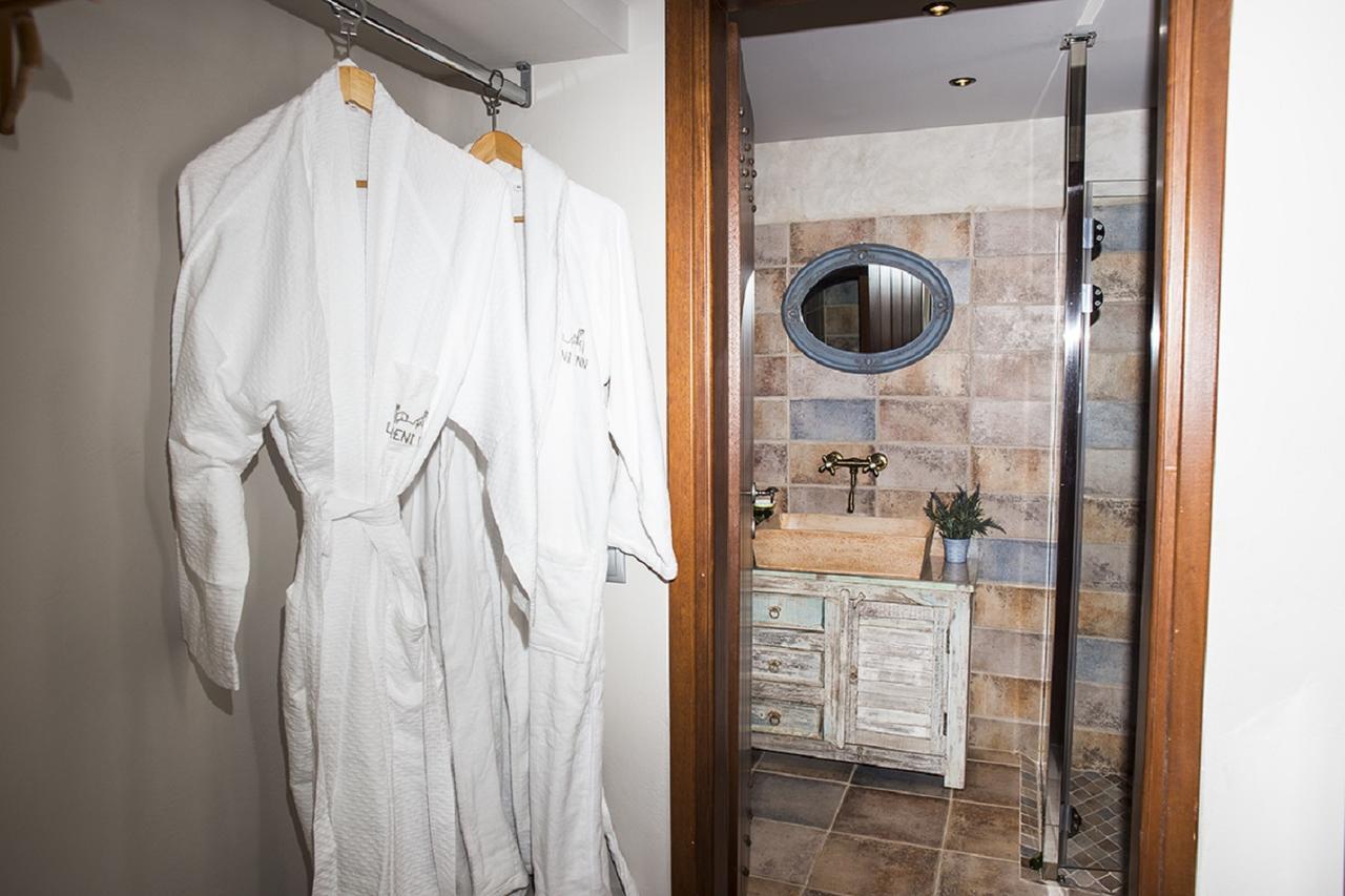 Limeni Inn Boutique Hotel Adults Only 12Plus Bagian luar foto